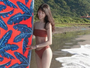 Thời trang - Cô giáo dạy lướt ván mặc đồ tắm nhỏ xíu, khoe thân hình nuột nà làm học viên ngưỡng mộ