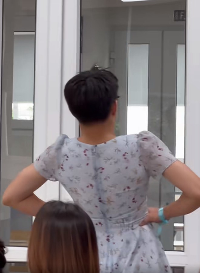 View - Choáng với số cân nặng hiện tại của Bi Béo - con trai Xuân Bắc ở tuổi 14, cảnh anh ruột mặc đồ phụ nữ gây sốt