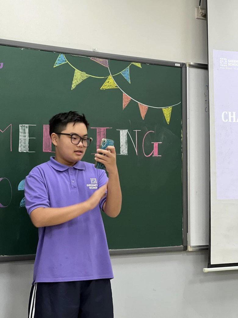 View - Choáng với số cân nặng hiện tại của Bi Béo - con trai Xuân Bắc ở tuổi 14, cảnh anh ruột mặc đồ phụ nữ gây sốt