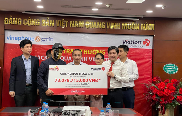 Mua vé để giải trí, bất ngờ nhận về 73 tỷ đồng.