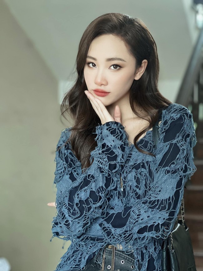 View - Mỹ nhân Hải Dương chiếm sóng 2 phim giờ vàng: Lấn át cả nữ chính, đẹp nhất vòng eo con kiến