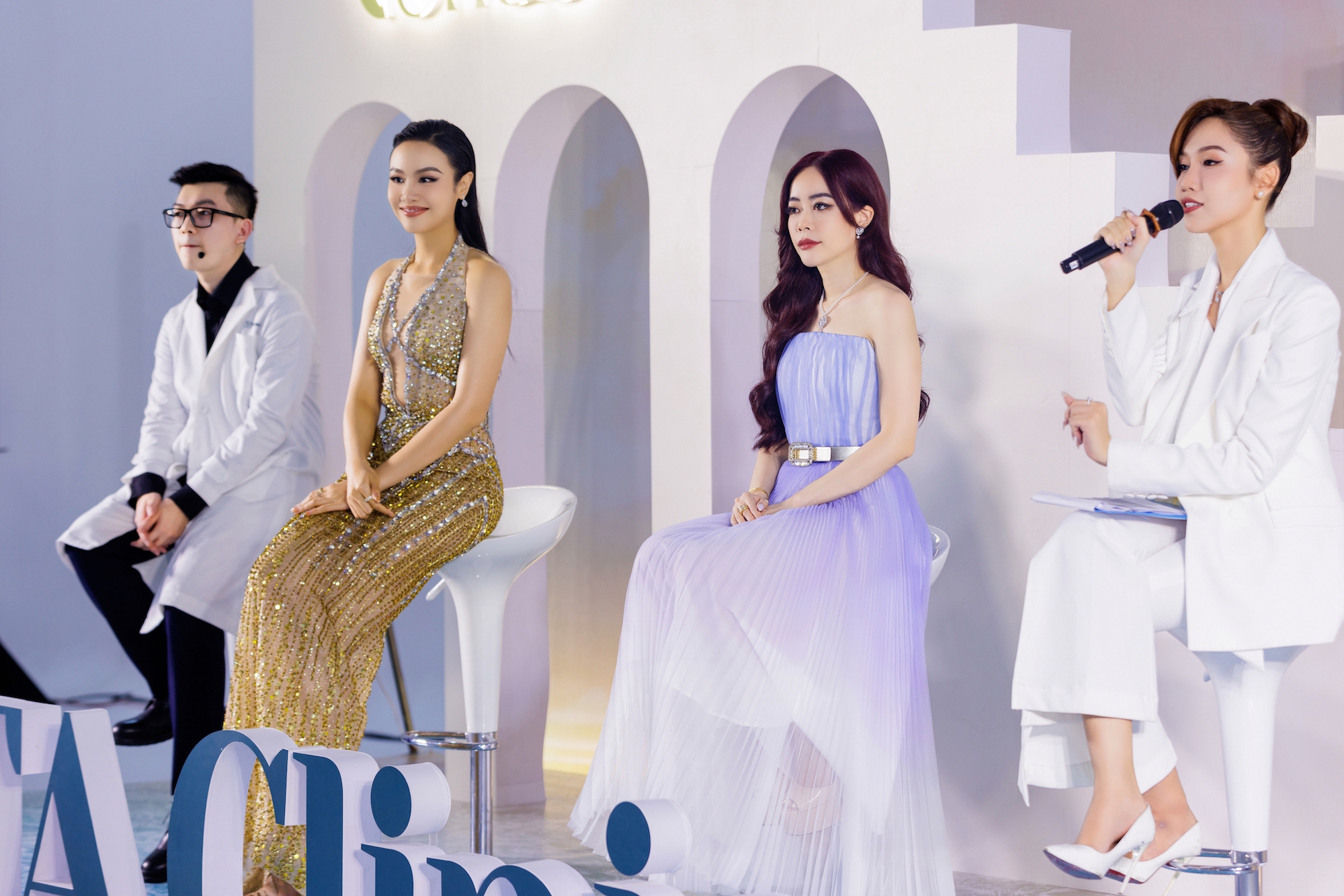 View - Dàn sao Việt khen ngợi không ngớt khi ngồi ghế giám khảo tại chuỗi sự kiện VITA Venus