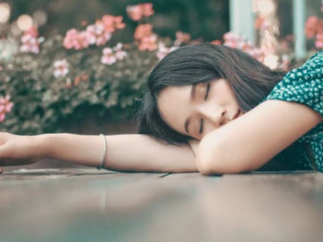 Phụ nữ sau 30 vẫn còn khổ là bởi đã sa vào 4 hố này