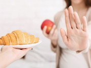 Bà bầu - Những thức ăn bà bầu nên tránh để bảo vệ sức khỏe mẹ và con