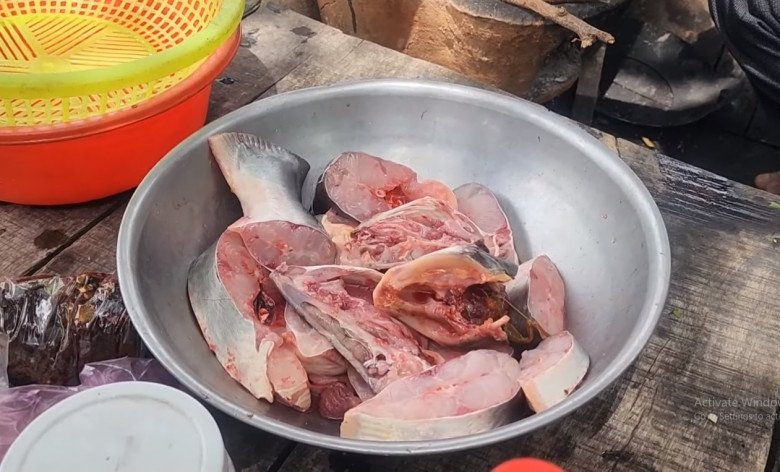 View - Cây hay bị nhầm là rau sam, đắng ngắt nhưng là kho vitamin C, nấu với con này được món đặc sản