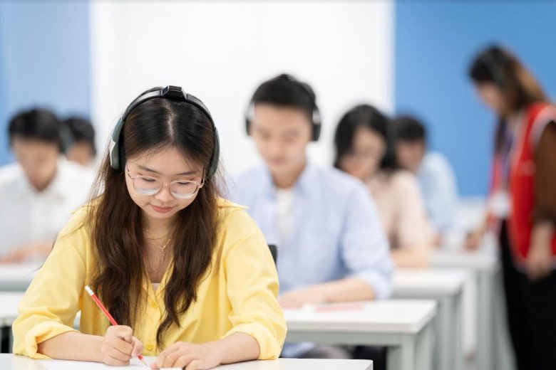 Các trường đại học, học viện trong nước công bố phương án tuyển sinh dành riêng cho các thí sinh có điểm IELTS theo quy định của trường.