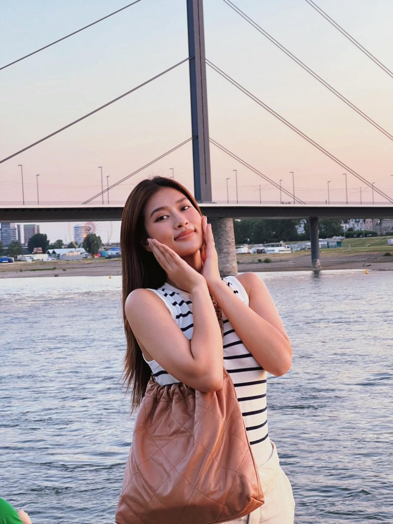 View - Đoàn Thiên Ân - Bị tẩy chay dữ dội sau đăng quang, nay báo hiếu: Đổi nhà lớn, ủng hộ bố lấy vợ mới