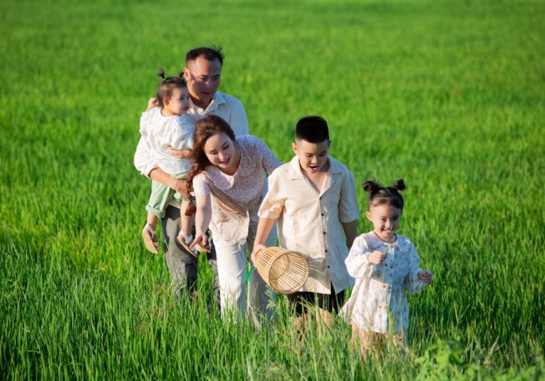 View - Hậu biến mất khỏi mạng xã hội, cuộc sống Vy Oanh giờ không còn hào nhoáng như bà hoàng