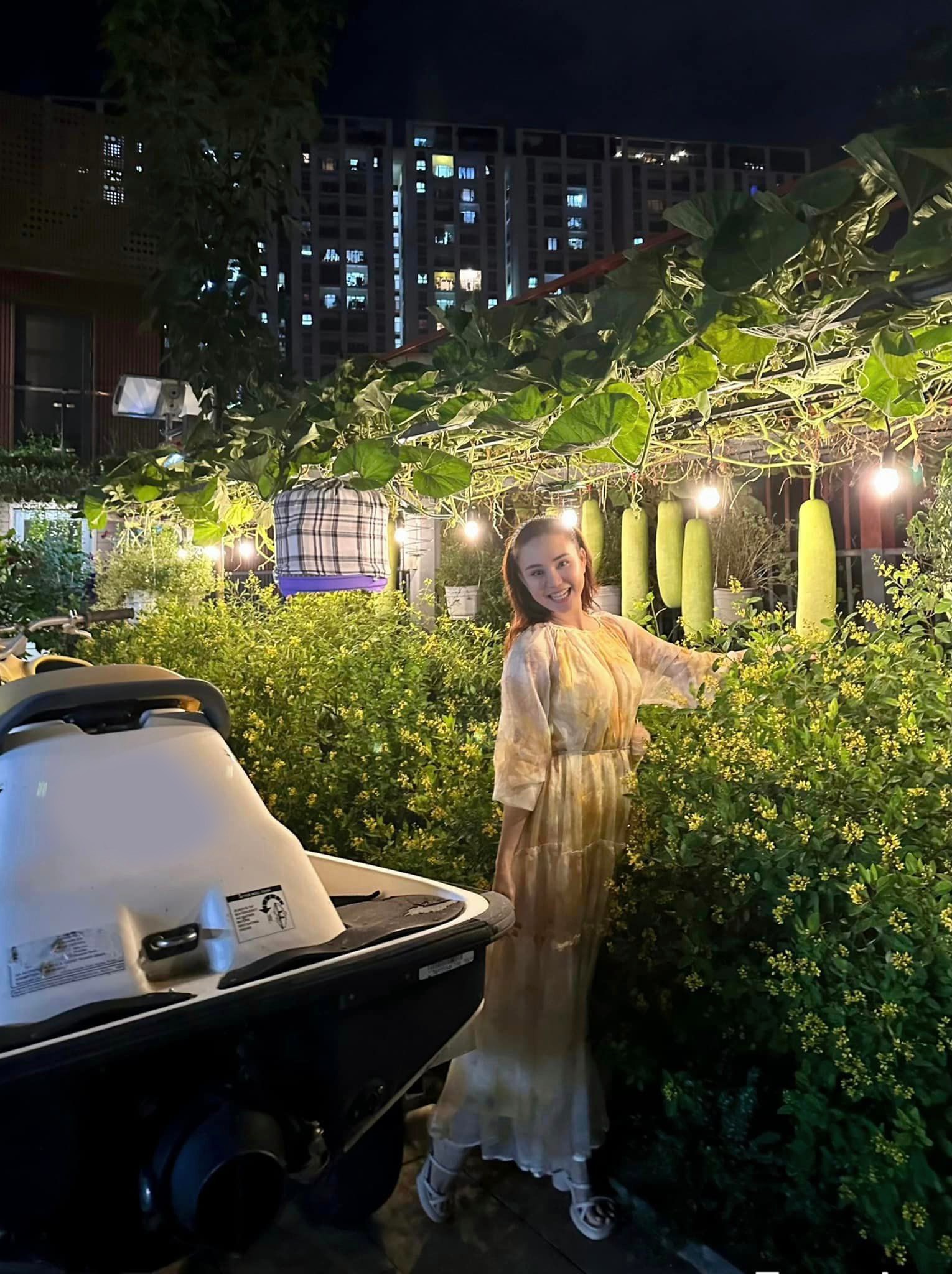 View - Hậu biến mất khỏi mạng xã hội, cuộc sống Vy Oanh giờ không còn hào nhoáng như bà hoàng