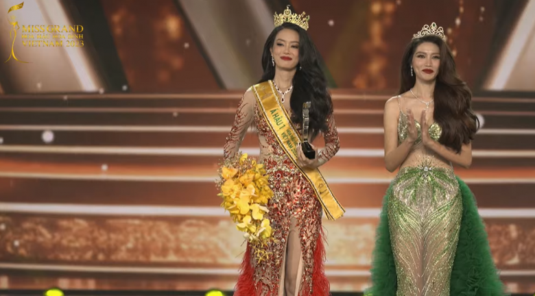 Bùi Khánh Linh giành vị trí Á hậu 1 của cuộc thi.