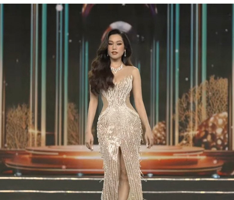 Trực tiếp Chung Kết Miss Grand Vietnam 2023: Top 5 xuất sắc nhất cho ngôi vị Tân Hoa hậu lộ diện - 14