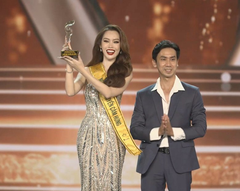 Trực tiếp Chung Kết Miss Grand Vietnam 2023: Top 5 xuất sắc nhất cho ngôi vị Tân Hoa hậu lộ diện - 12