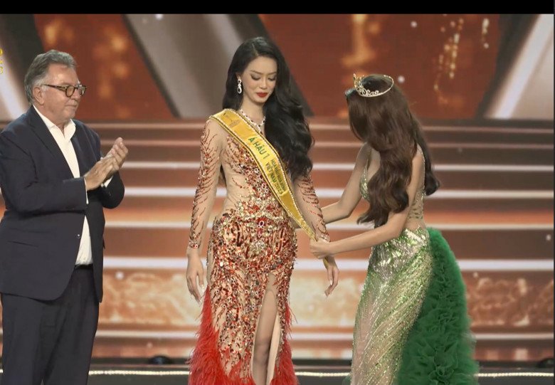 Trực tiếp Chung Kết Miss Grand Vietnam 2023: Tân Hoa hậu chính thức gọi tên Lê Hoàng Phương - 5