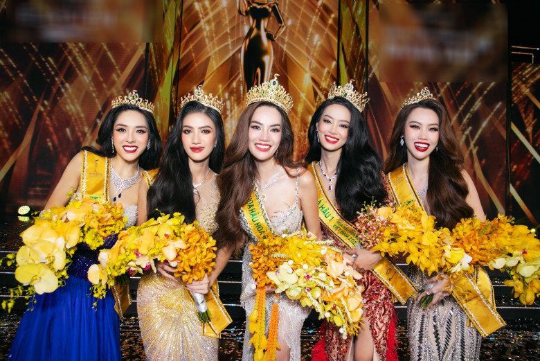 Trực tiếp Chung Kết Miss Grand Vietnam 2023: Tân Hoa hậu chính thức gọi tên Lê Hoàng Phương - 1