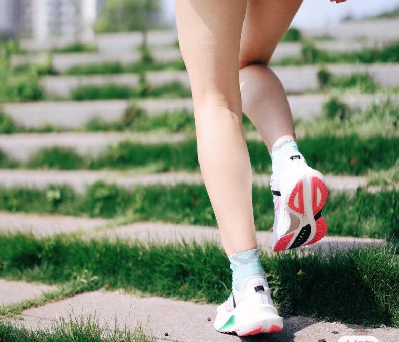 View - Chạy bộ đúng cách giúp dáng đẹp, chân thon nhưng nếu không đảm bảo 5 điều này, bắp chân ngày càng thô