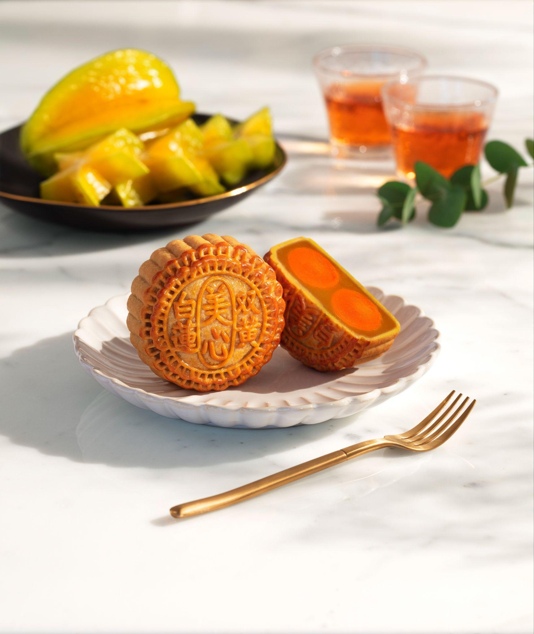 MX Mooncakes - Tinh hoa phong vị Hồng Kông