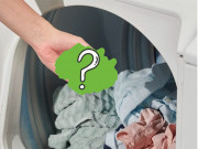 Nhà đẹp - Quần áo giặt xong nhăn nhúm? Cho thứ 0 đồng này vào máy giặt, đảm bảo đồ lấy ra phẳng phiu, thơm phức