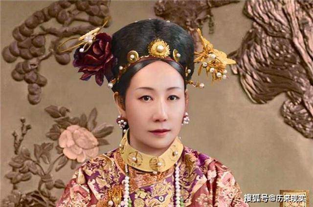 Từ Hi Thái hậu không chỉ có nhan sắc xinh đẹp mà còn có đôi bàn chân khác biệt so với các phi tần khác. (Ảnh minh họa)