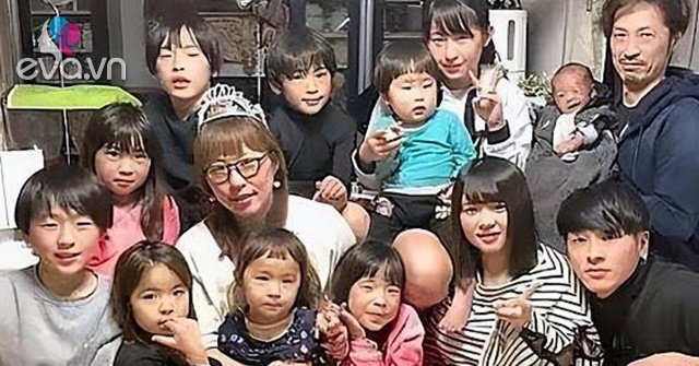 Gallery - Người mẹ sinh 12 đứa con, chỉ được ngủ 2,5 tiếng/ngày, 20 năm tối tăm mặt mũi phục vụ chồng con