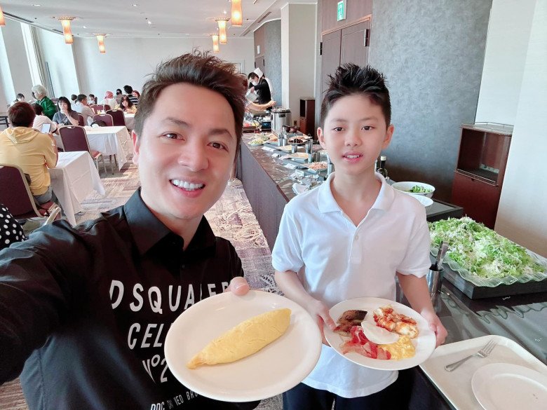 View - Ca sĩ Đăng Khôi khoe vợ Nhật hiền dịu và nghe lời chồng, chuyện hôn nhân với Thủy Anh gây tò mò