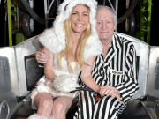 Sức khỏe - Vợ cũ ông trùm "tạp chí người lớn" tiết lộ bí mật quan hệ mãnh liệt tới 90 tuổi của chồng, ai biết cũng sởn da gà