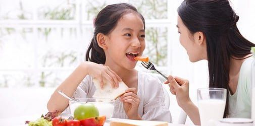 Trẻ sắp đến tuổi dậy thì nên cho ăn những thực phẩm gì để amp;#34;kíchamp;#34; chiều cao tốt nhất? - 2
