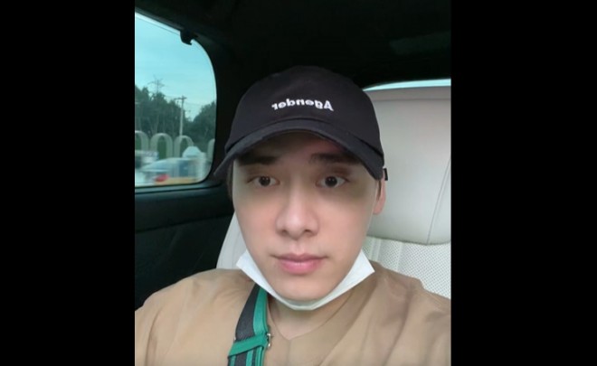 View - Lý Dịch Phong - Sau 1 năm bị bay màu vì mua dâm, Lý Dịch Phong lộ diện ngoại hình gây sốc