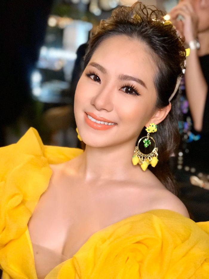 View - Nàng Kim Sa Ngư của showbiz Việt để con gái không có cha còn hơn, cuộc đời nhiều biến cố nay lấy lại hào quang