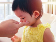Làm mẹ - Mẹo dân gian trị muỗi đốt cho bé khi mùa mưa tới cực hiệu quả nhưng không phải mẹ bỉm nào cũng biết