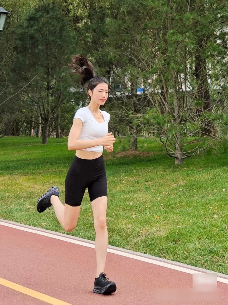 View - Chạy bộ 30 phút vào buổi sáng và đi bộ 60 phút vào buổi tối, đâu là lựa chọn tối ưu để giảm cân hiệu quả?