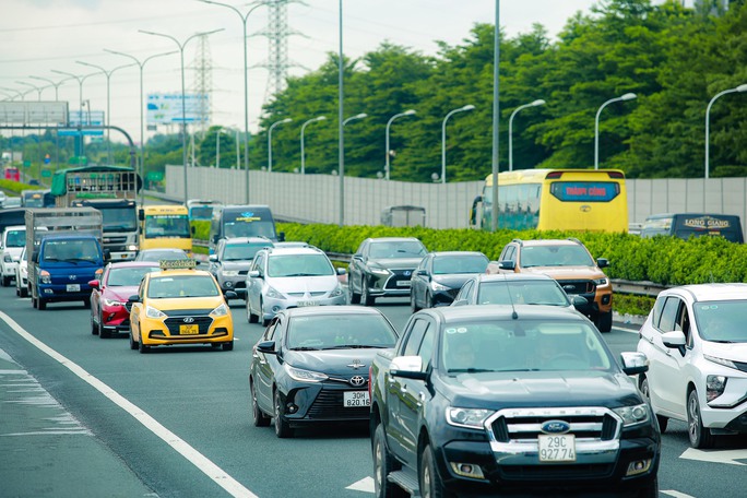 View - Tin tức 24h: Bất ngờ hình ảnh cửa ngõ Thủ đô Hà Nội ngày cuối nghỉ lễ 2/9