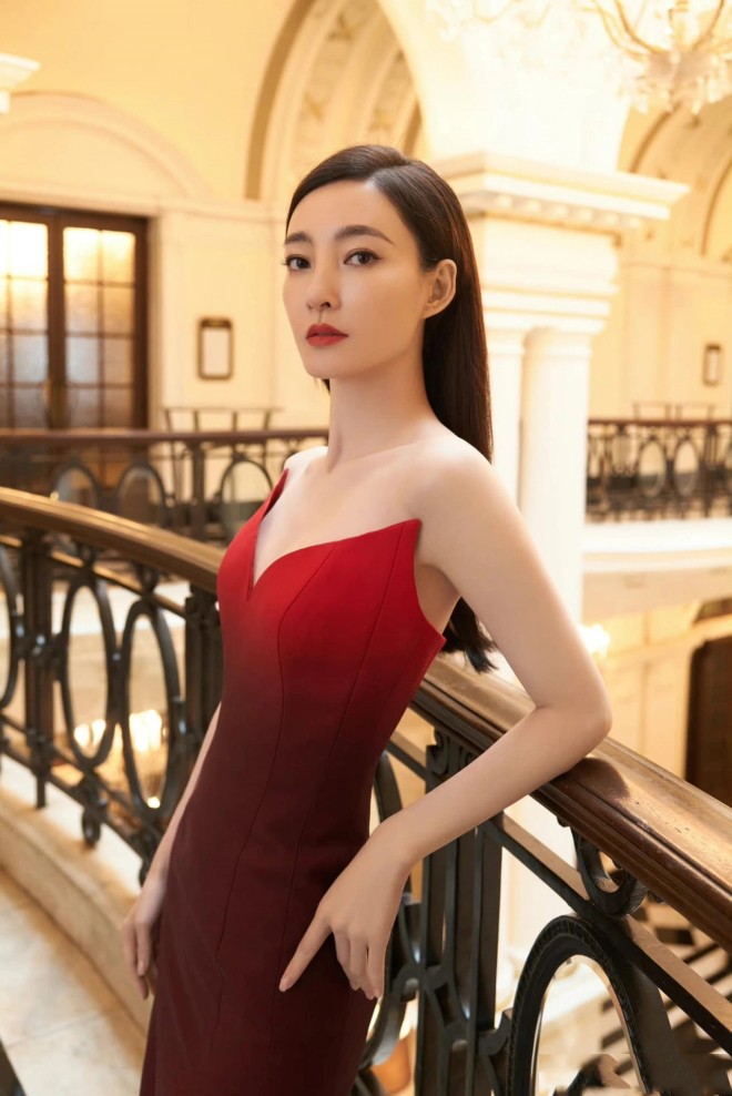 View - Vương Lệ Khôn - Tình duyên lận đận của mỹ nhân Tây du ký trước khi bị tẩy chay vì sống sung sướng