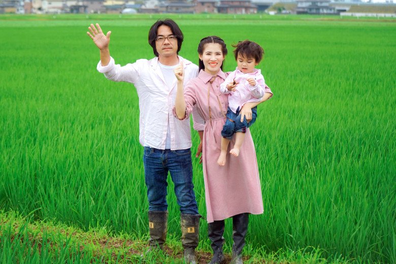 View - Mẹ Việt cưới giám đốc Nhật, sang xứ người mới nhận ra: Không chỉ trẻ Việt mà trẻ Nhật cũng nghiện smartphone