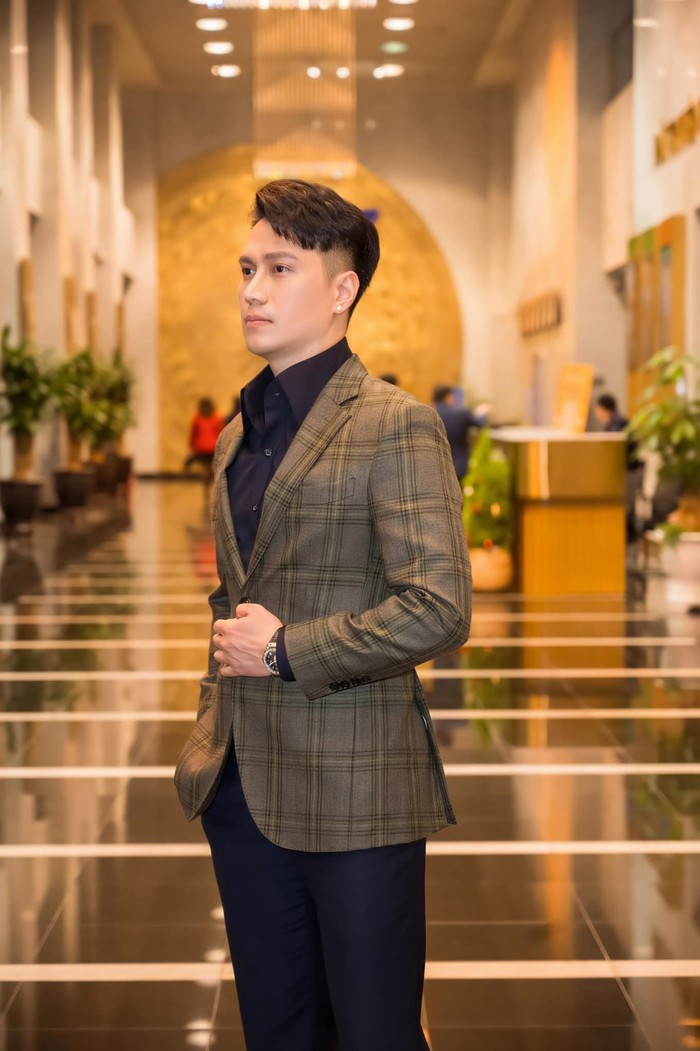 Việt Anh xác nhận chỉ dừng ở amp;#34;tập 2amp;#34;, thấy ồn ào của mình là amp;#34;kiếp nạnamp;#34; của Quỳnh Nga - 4