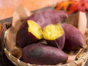 Bếp Eva - Luộc khoai lang nhất định phải cho thìa này, củ nào củ nấy bở tung, bùi bùi ăn sướng miệng