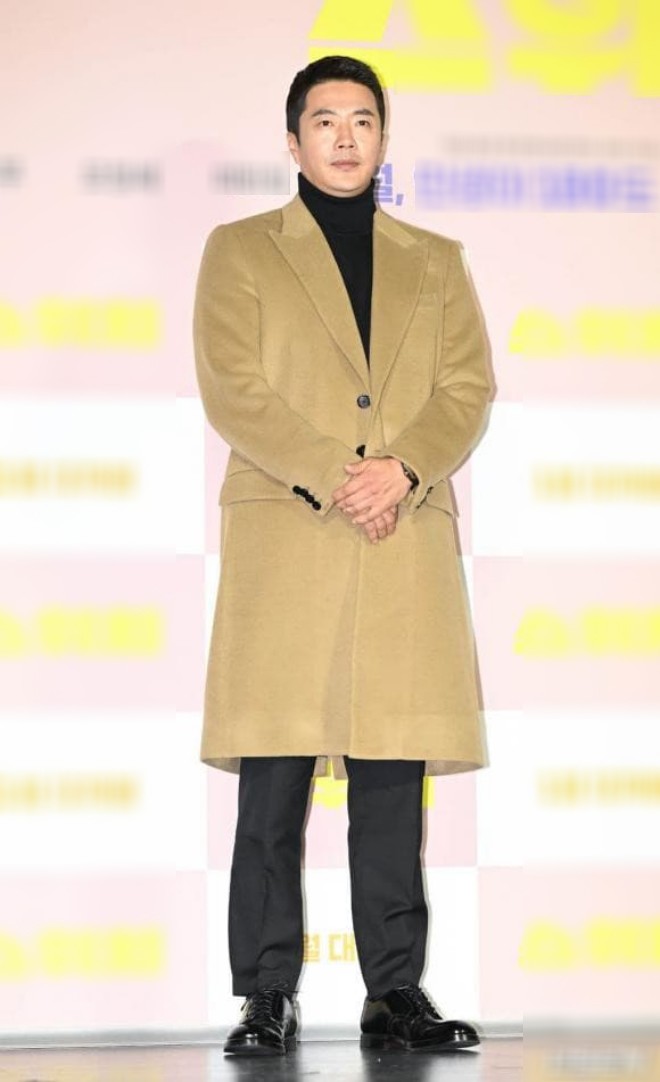 View - Thành Long - Sốt thông tin mẹ ruột con trai riêng Thành Long là đệ nhất danh ca quá cố Đặng Lệ Quân