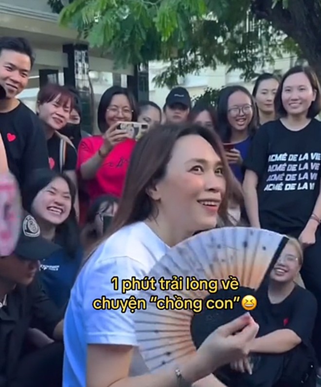 View - Mỹ Tâm bất ngờ thừa nhận có chồng rồi, mọi người xung quanh ồ lên kinh ngạc