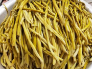 Lifestyle - Loại rau xưa dành cho người nghèo chống đói, giờ thành đặc sản được dân phố ưa chuộng vì ngon, 60.000 đồng/kg