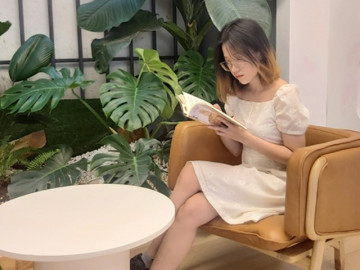 Cô gái tiết lộ bí quyết đạt TOEIC 955 với điểm Listening tuyệt đối: Luyện đề trong môi trường có tiếng ồn, như thi thật