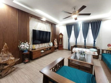 Bán nhà đất rồi thêm tiền mua chung cư gần 3 tỷ đồng, giờ cả nhà “ngẩn ngơ” vì tiếc