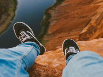 Làm thế nào con người sống sót khi rơi từ nhà cao tầng, máy bay?