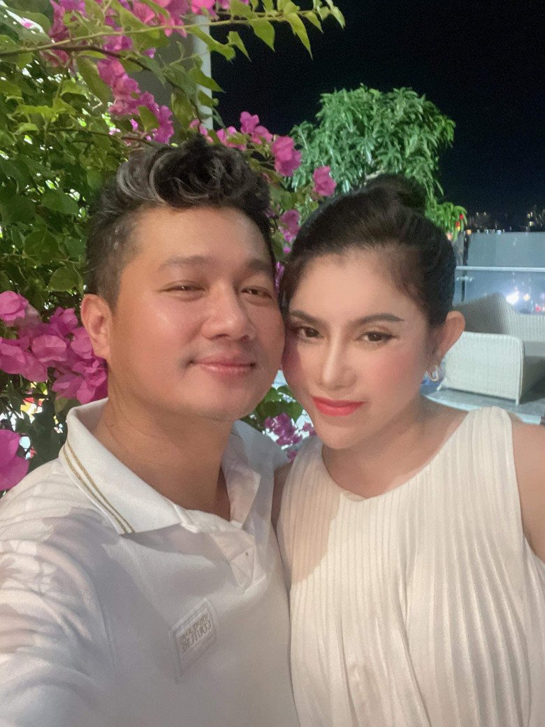 View - Ngôi sao miền Tây Lâm Vũ đổi cơ ngơi rộng vì con gái, tiết lộ có thể ăn món này 30 ngày liên tục