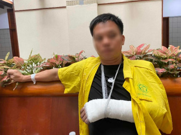 Bố ôm con 27 tháng nhảy thoát thân trong vụ cháy chung cư mini ở Hà Nội: Nếu không nhảy thì sẽ chết