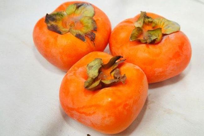 Thứ quả “chát lè” trước chả ai ăn, giờ bỗng chốc được ưa chuộng, nông dân trồng bội thu, giá 40.000 đồng/kg - 2