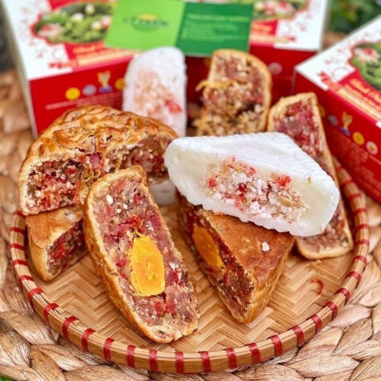 4 tiệm bánh Trung thu cổ truyền cực lâu đời: Giữ nguyên vị truyền thống, khách xếp hàng tắc cả đường - 4