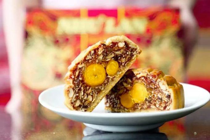 4 tiệm bánh Trung thu cổ truyền cực lâu đời: Giữ nguyên vị truyền thống, khách xếp hàng tắc cả đường - 8