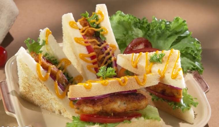 Không nhất thiết sáng nào cũng ăn cơm, nhưng dùng xôi-bánh mỳ hay bún phở thì cần ăn thêm rau. Ảnh minh họa.