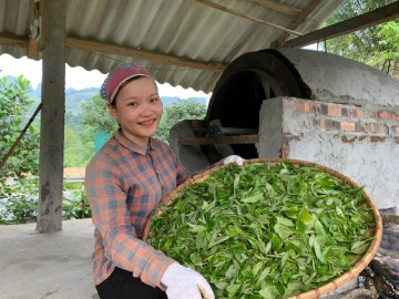 Cô gái Hà Giang từ bỏ công việc thu nhập cao về quê làm Tiktoker, quảng bá sản vật quê hương