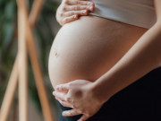 Bà bầu - Phụ nữ lớn tuổi sinh con cho vui nhà dễ gặp nhiều rủi ro đáng tiếc