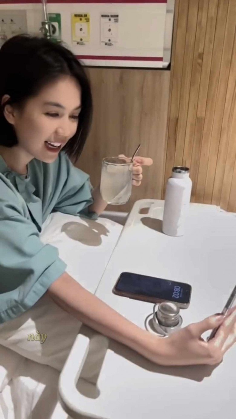 Chi tiền amp;#34;khủngamp;#34; để được làm mẹ, Ngọc Trinh sốc khi bác sĩ thông báo không còn trứng để hút - 2